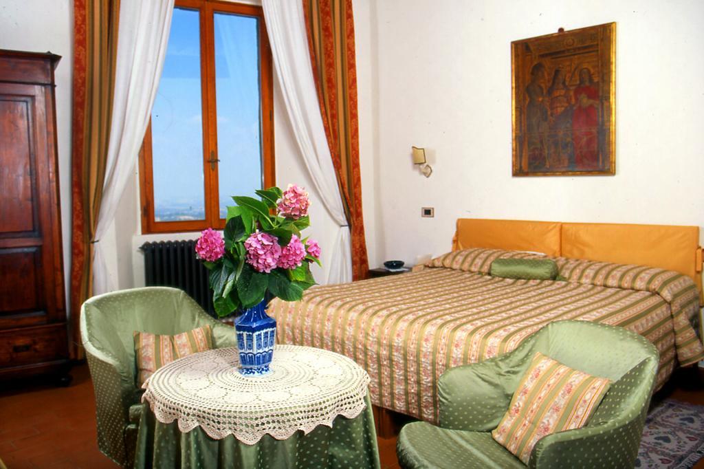 Antico Convento Santa Chiara Hotel Sarteano Room photo